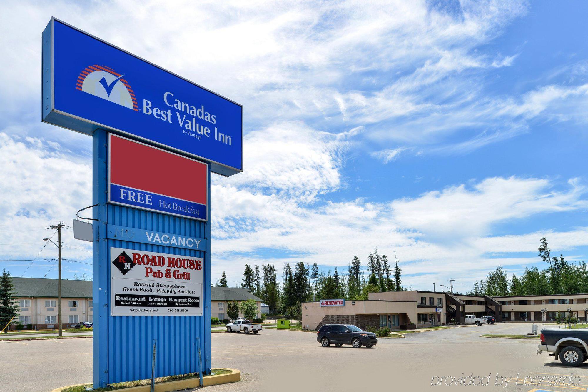 Canadas Best Value Inn Whitecourt Exterior foto